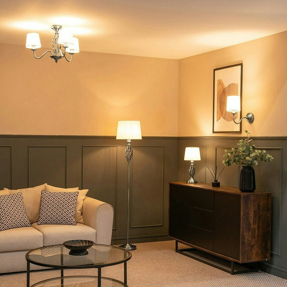 image 1 of ValueLights Memphis Traditional Silver Chrome Wall Light Fitting with a Fabric Lampshade - Bulb Included