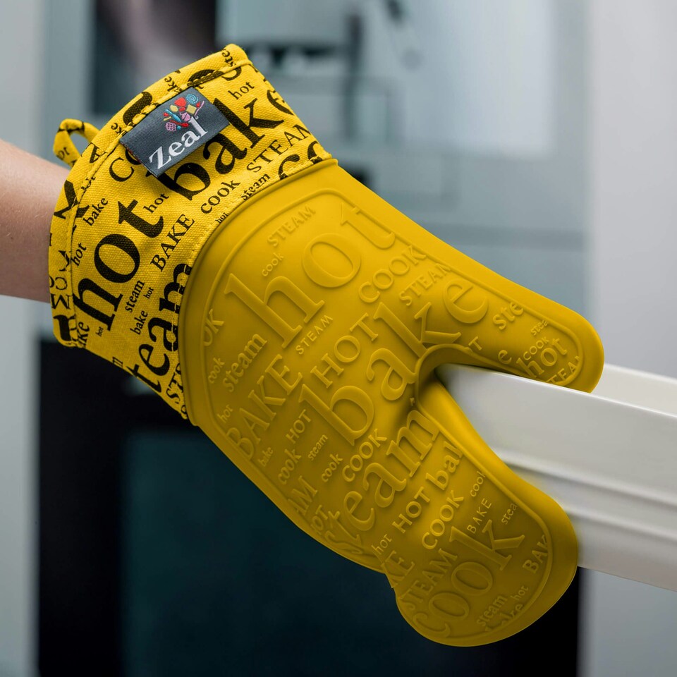 image 1 of Steam Stop™ Waterproof Silicone Single Oven Glove Green
