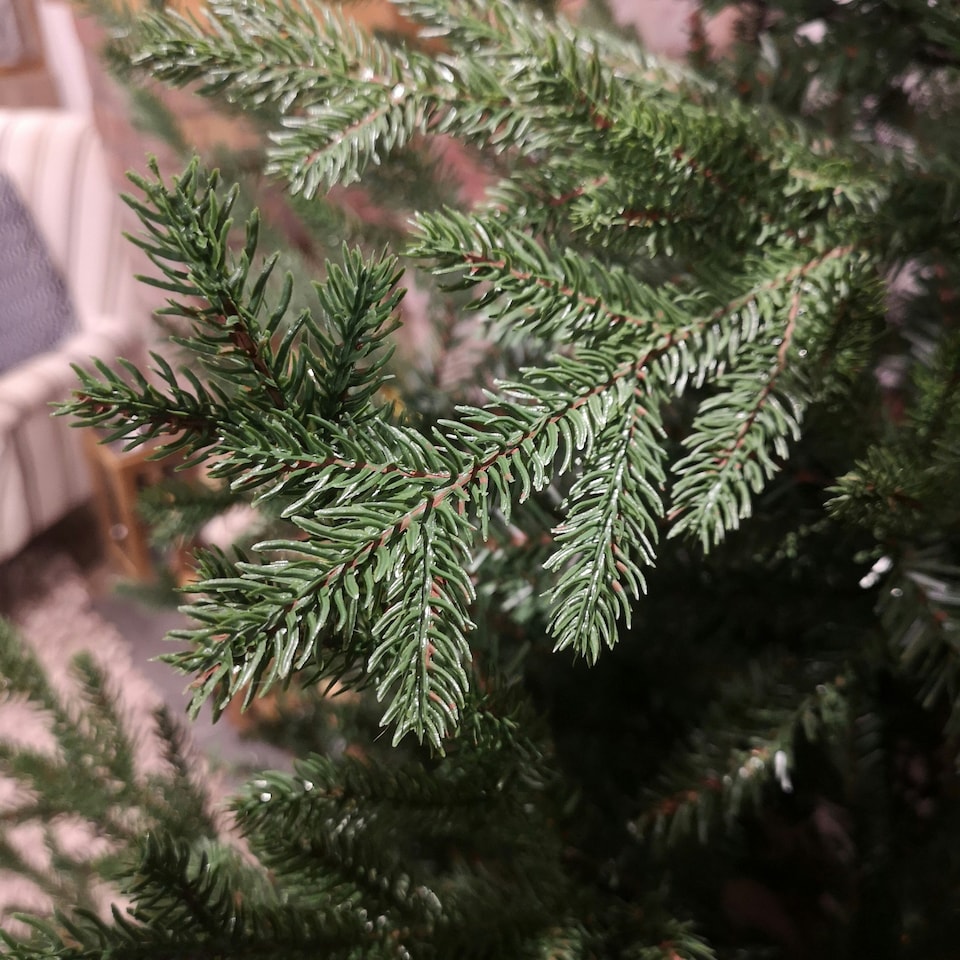 image 1 of 8ft 240cm Green Glenshee Spruce Artificial Christmas Tree PE and PVC Mix Natural Look