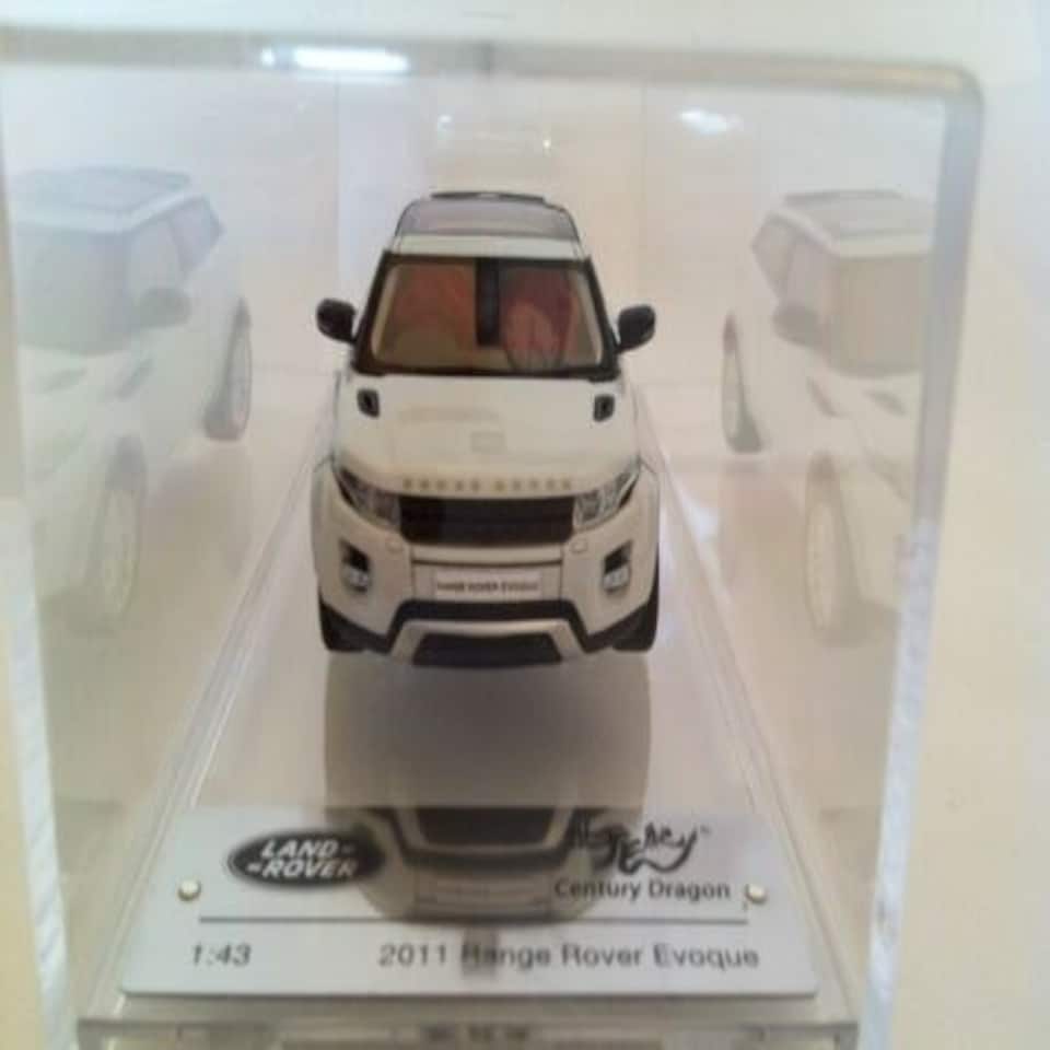 image 1 of Century Dragon Land Rover Evoque 2011 Fuji White CDLR 1001 New Range