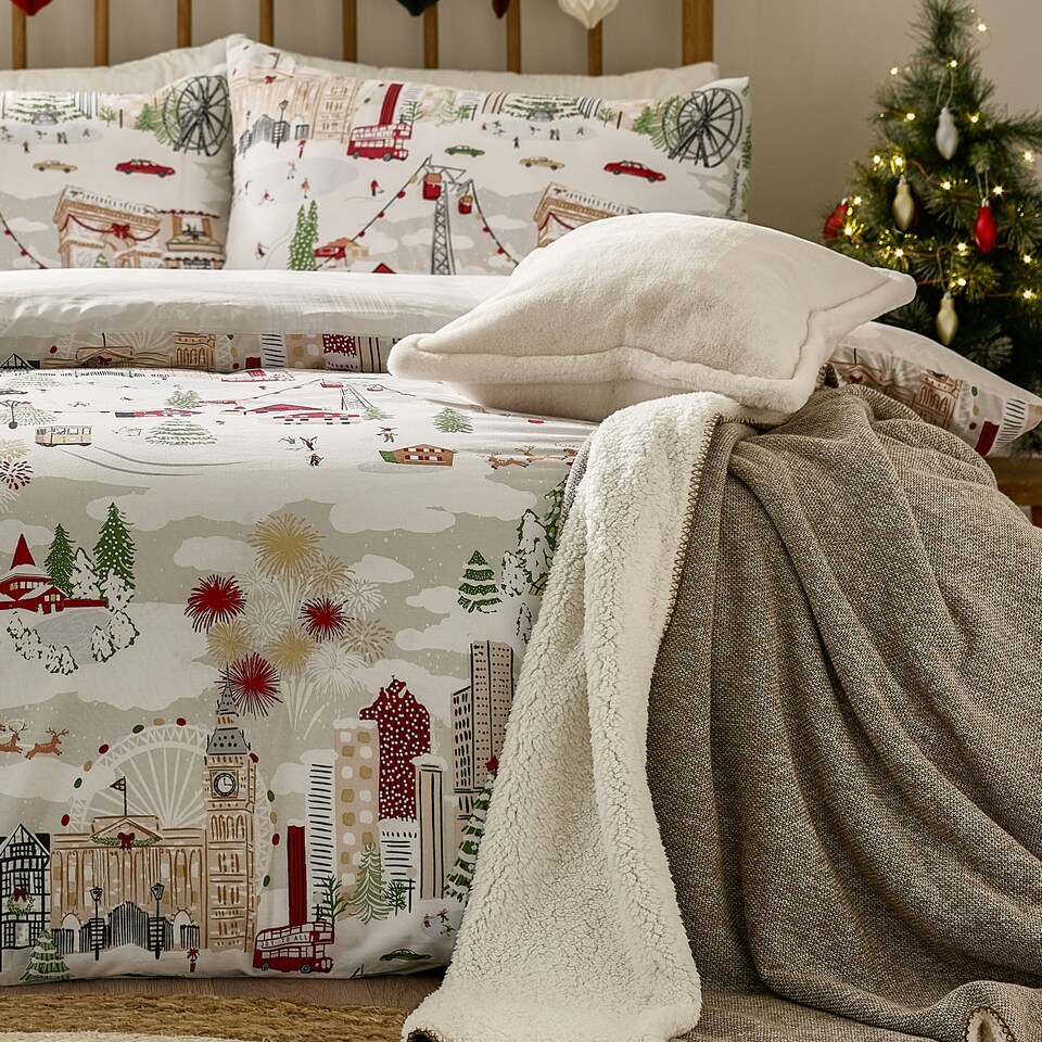 image 1 of furn. Joy To All Printed King Size Duvet Set White | King