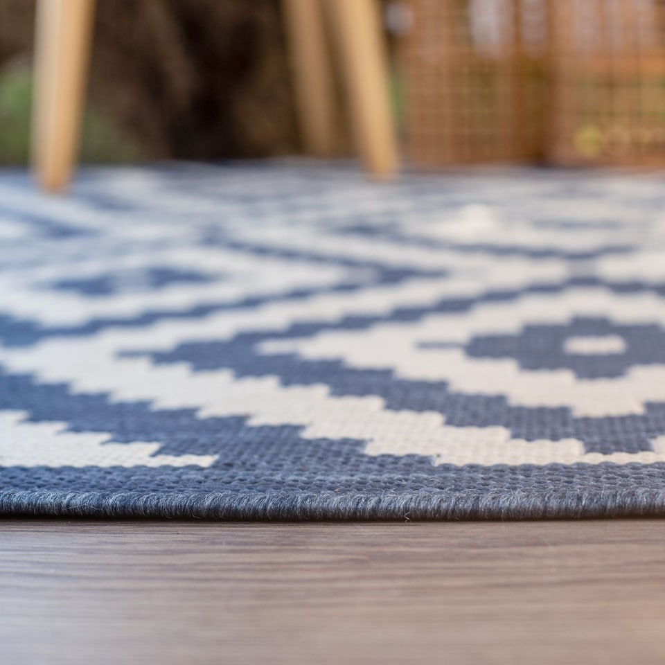 image 1 of The Rugs Outdoor Indoor Diamond Garden Patio Rug Weather Resistant Jet Washable | 100