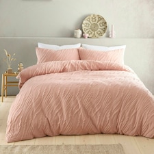 Portfolio Home Monaco Seersucker Soft Easy Care Bed Linen Bedding Duvet Cover Quilt Set With Pillow Case Pink | King