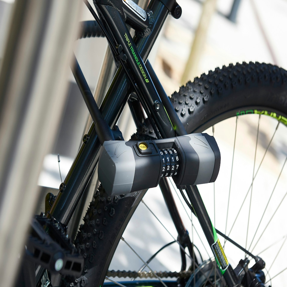 image 1 of YALE STANDARD SECURITY COMBINATION BIKE LOCK