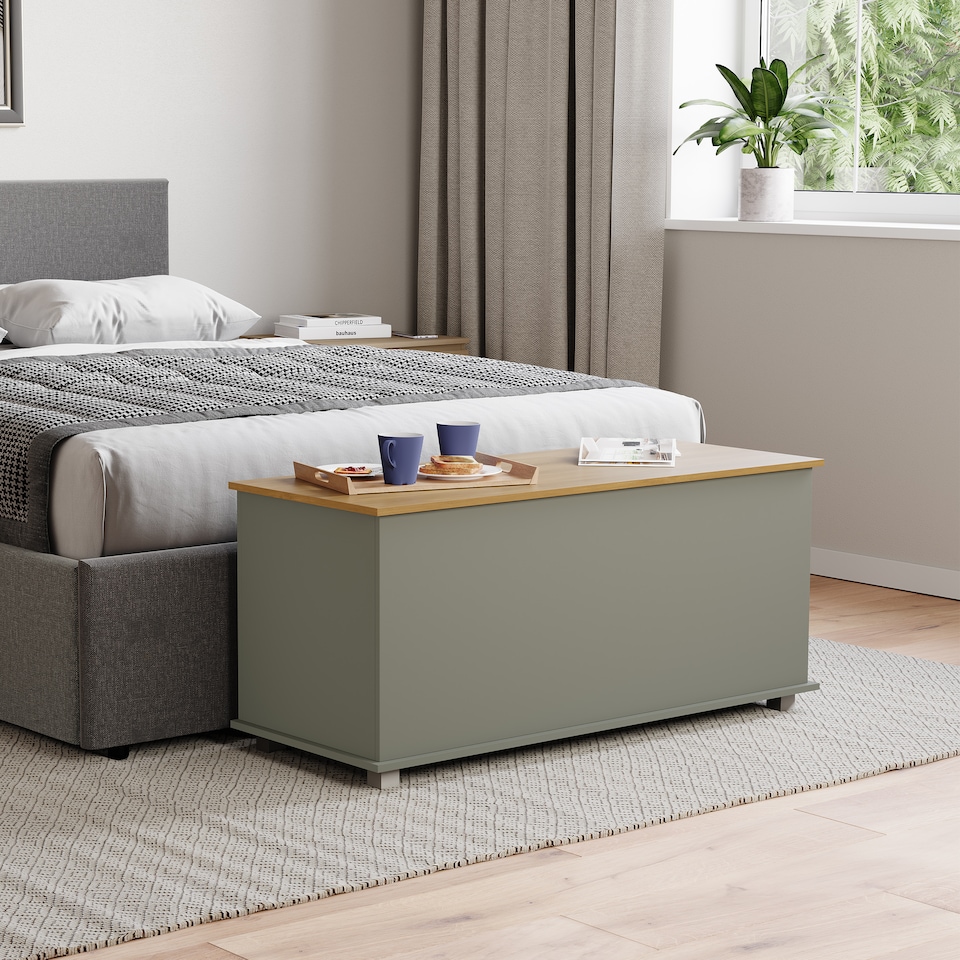 image 1 of Vida Designs Arlington Storage Ottoman Bedroom Hallway Chest Bench, Grey & Oak | Grey | Grey