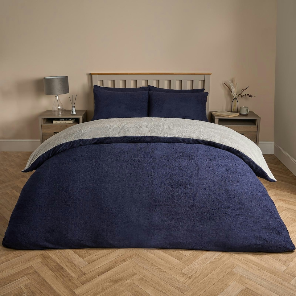 image 1 of OHS Reversible Soft Teddy Fleece Duvet Cover and Pillowcase Bedding Set, King - Navy Blue/Grey