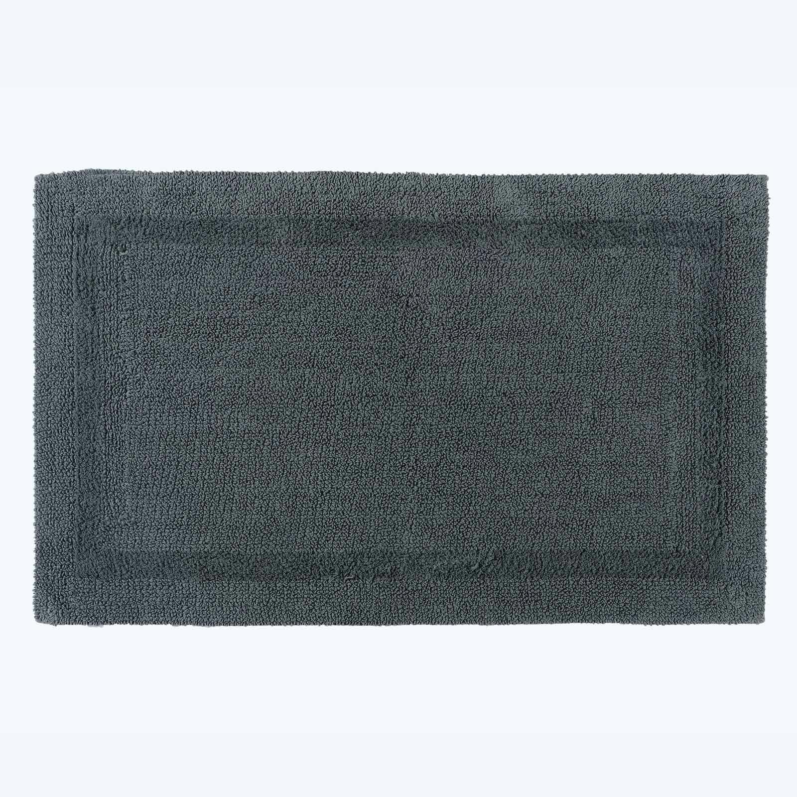 Homescapes Luxury Reversible Extra Large Bath Mat | Grey | 70 x 120 cm