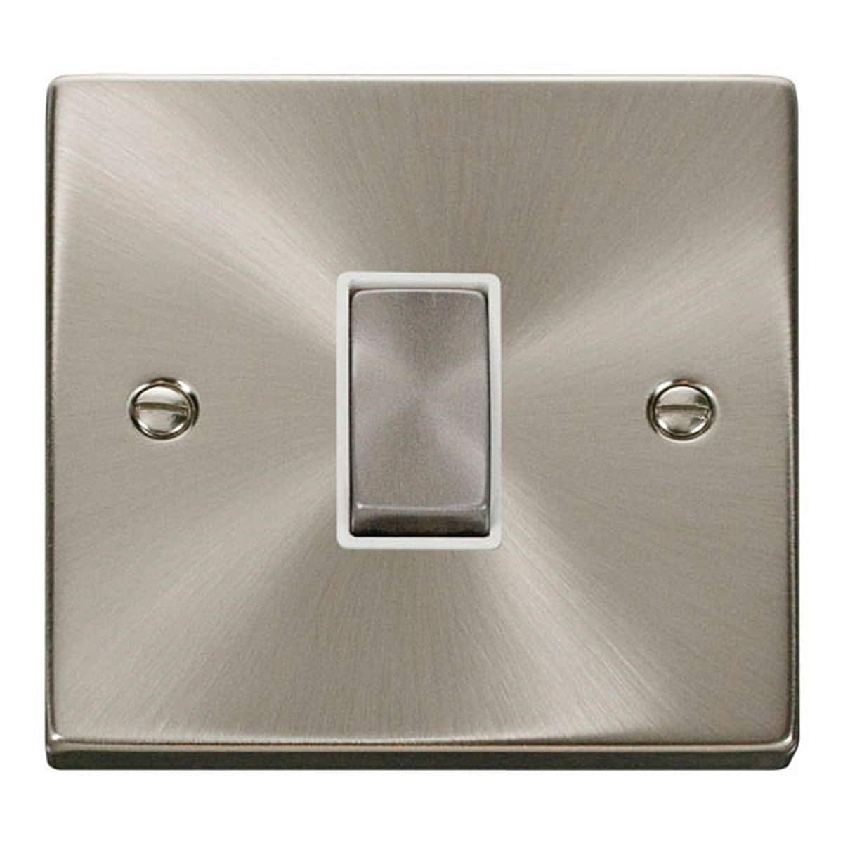 SE Home Satin / Brushed Chrome 10A 1 Gang Intermediate Ingot Light Switch in Metallic Silver