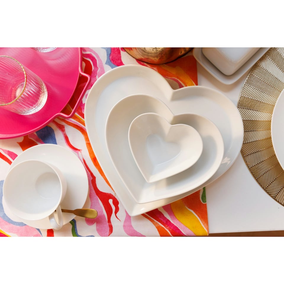 image 1 of Mikasa Serving Platter White Porcelain Heart Shaped 30cm