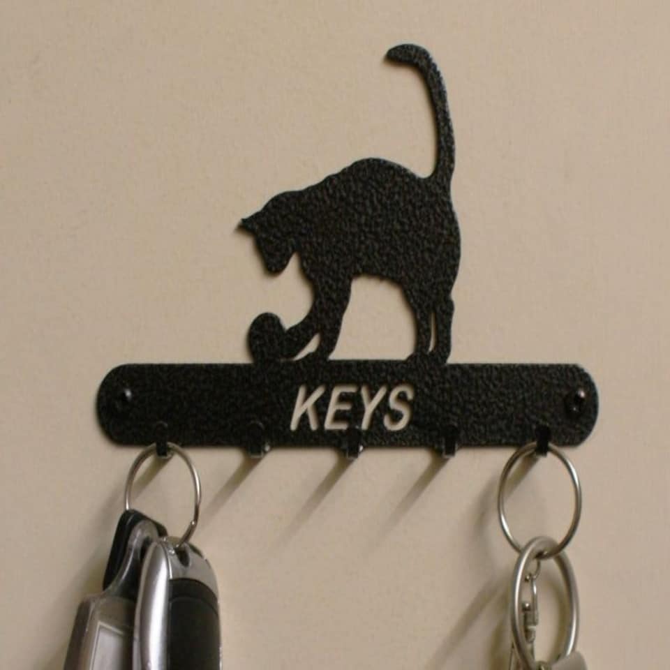 PoppyForgeCatBallKeyHolderKEY05