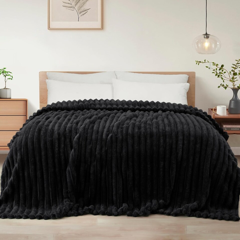 image 1 of Ribbed Jacquard Fleece Blanket Throw 200x240cm - Soft & Cosy Bed Throw