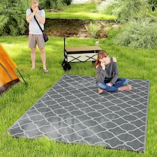 Outsunny Reversible Waterproof Outdoor Rug W/ Carry Bag, 182 x 274 cm Grey | Grey and White