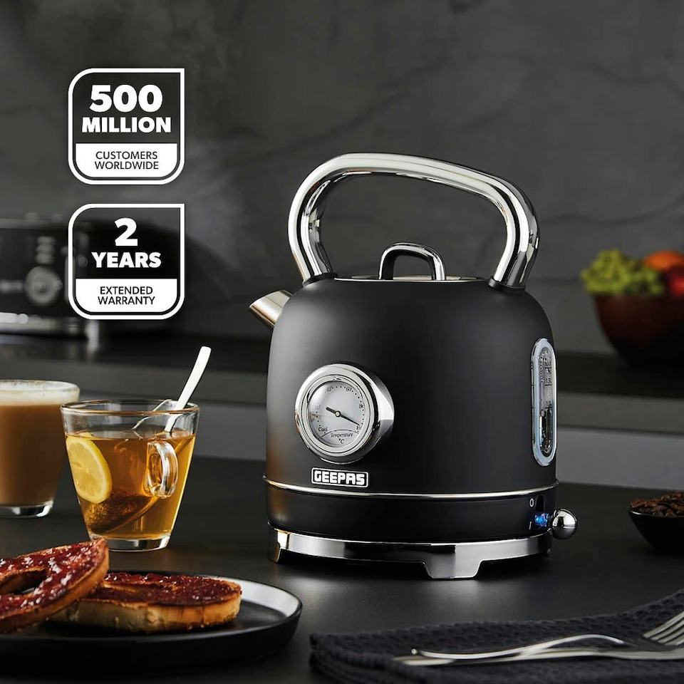 image 1 of GEEPAS Electric Kettle