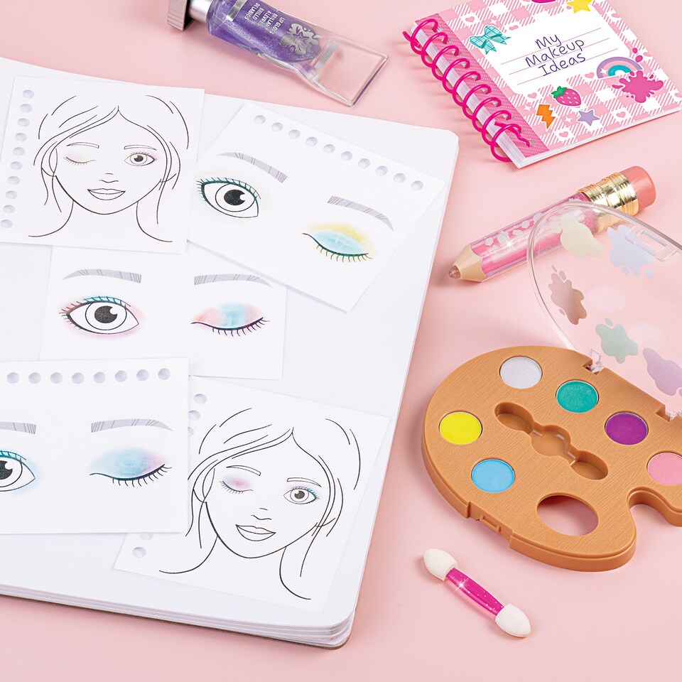 image 1 of Work of Art Cosmetic Set