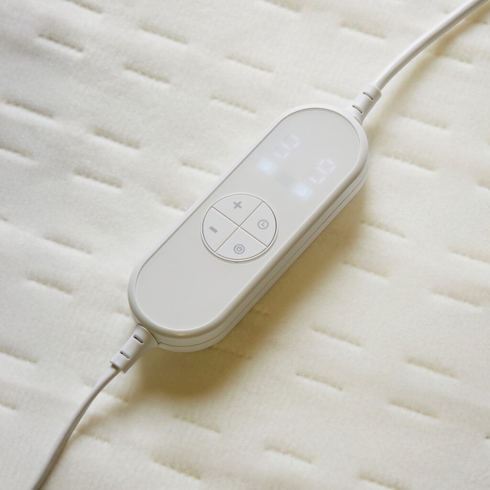 image 1 of Morphy Richards EVERCOSY KING SIZE HEATED ELECTRIC UNDER BLANKET - POLYESTER