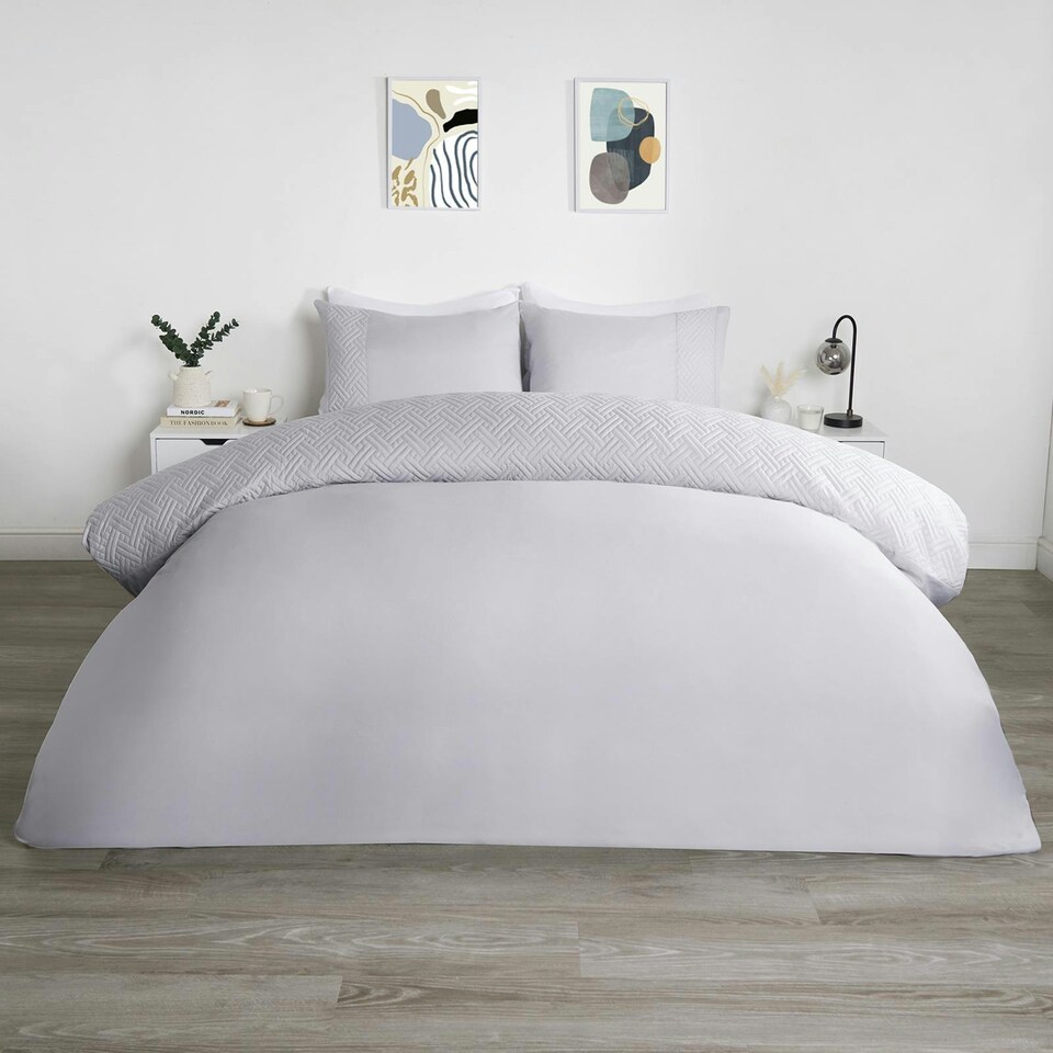 OHS Geometric Pinsonic Panel Filled Duvet Quilt Cover Bedding Set