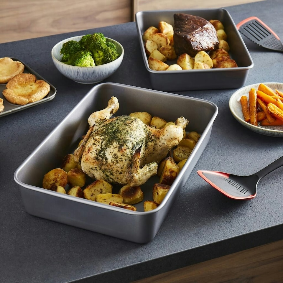image 1 of Morphy Richards Roasting Tin Set