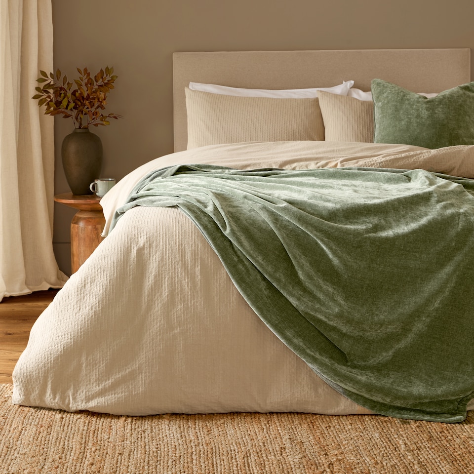 image 1 of Yard Heavy Chenille Velvet Throw