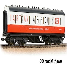 Graham Farish Stanier 50' Full Brake Coach Tartan Arrow
