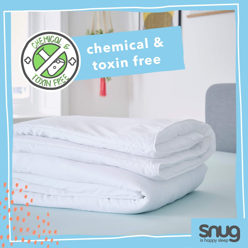 image 1 of Snug Chill Out 4.5 Tog Duvet | White | King