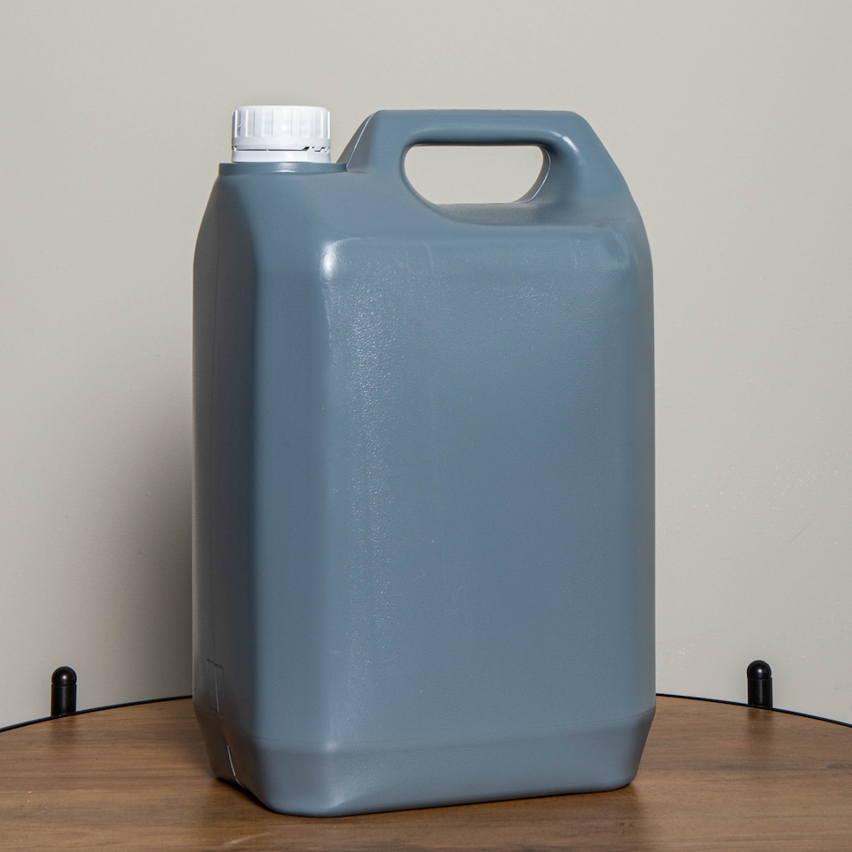 image 1 of 5 Litre Commercial Heavy Duty Thick Bleach