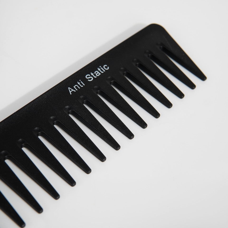 image 1 of Brushworks Anti-Static Wide Tooth Comb