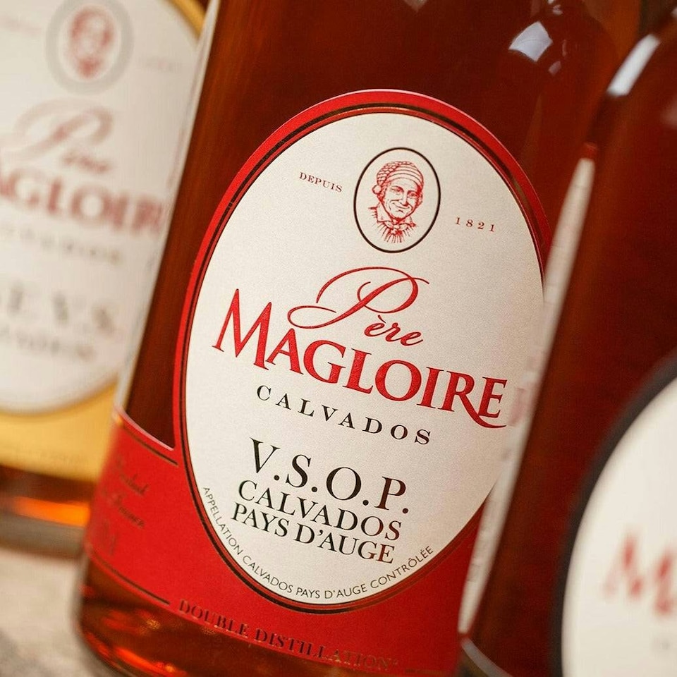 image 1 of Pere Magloire VSOP Calvados