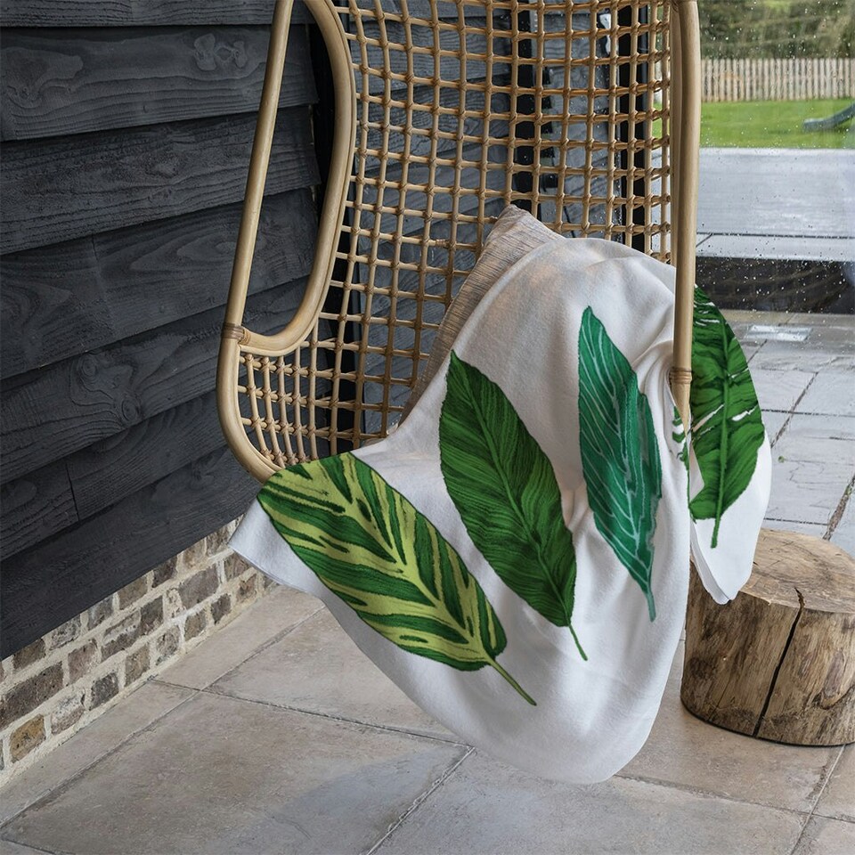 image 1 of Four Leaves (Blanket)