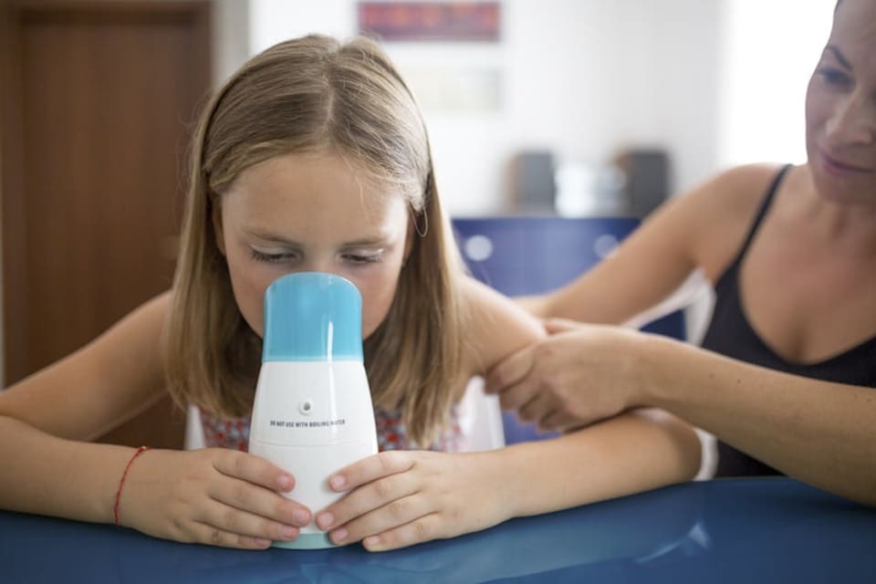 image 1 of Vicks Inhaler