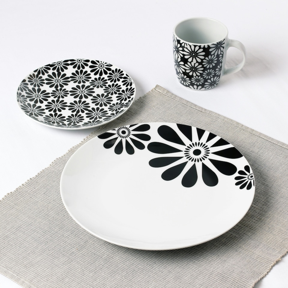 image 1 of 16pc Black & White Kira Dinner Set