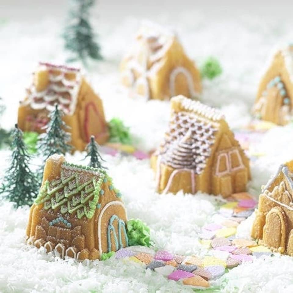 image 1 of Nordic Ware Cozy Village Pan
