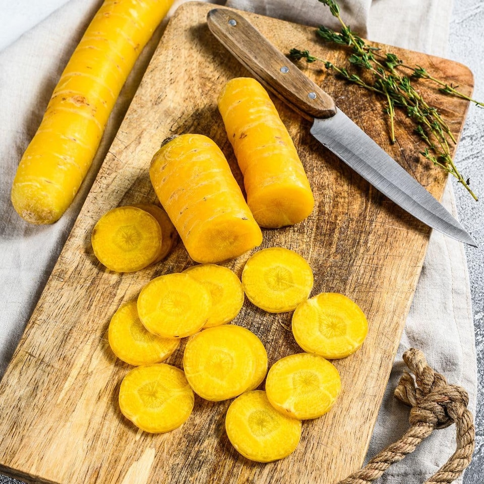 image 1 of Carrot Yellow Moon F1 Seeds - Sweet Hardy Bolting Resistant Easy Grow - 180 Seeds