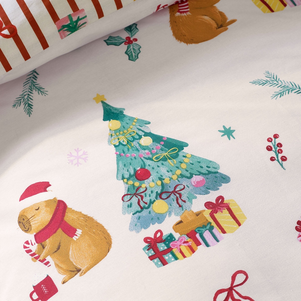 image 1 of Catherine Lansfield Capybara Christmas Reversible Duvet Cover Set