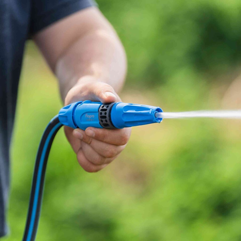 image 1 of FloPro Cobra Expanding Hose Set, Expands 3x with Supergrip Connectors (15m/25m)