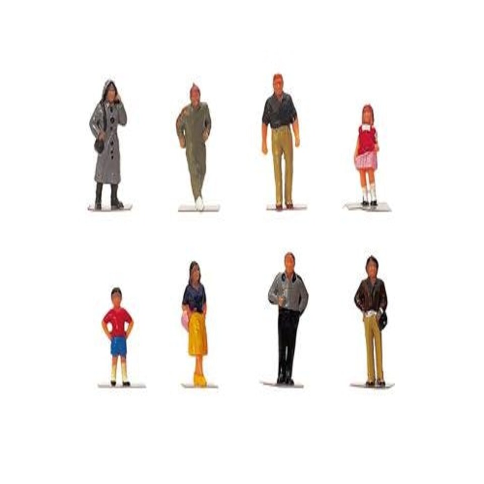 Hornby Town People (8) Figure Set