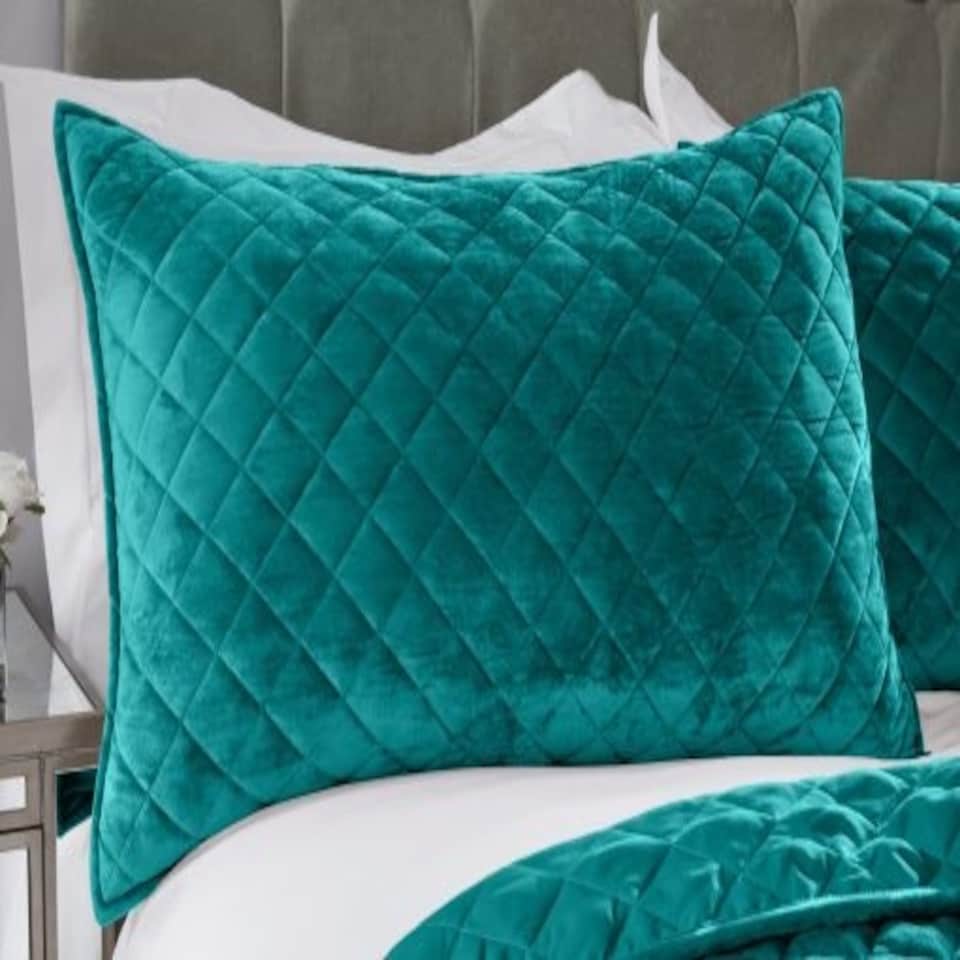 image 1 of Banbury Bedspread Emeral Green Green | Green