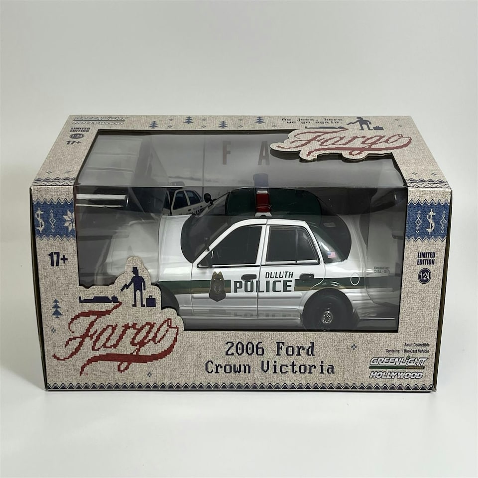 image 1 of Fargo 2006 Ford Crown Victora 1:24 Scale Greenlight 84153