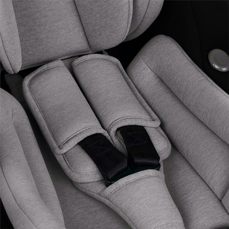 image 1 of Be Cool Travel Carrier i-Size Baby Car Seat, 40-85 cm 0-18 months Black