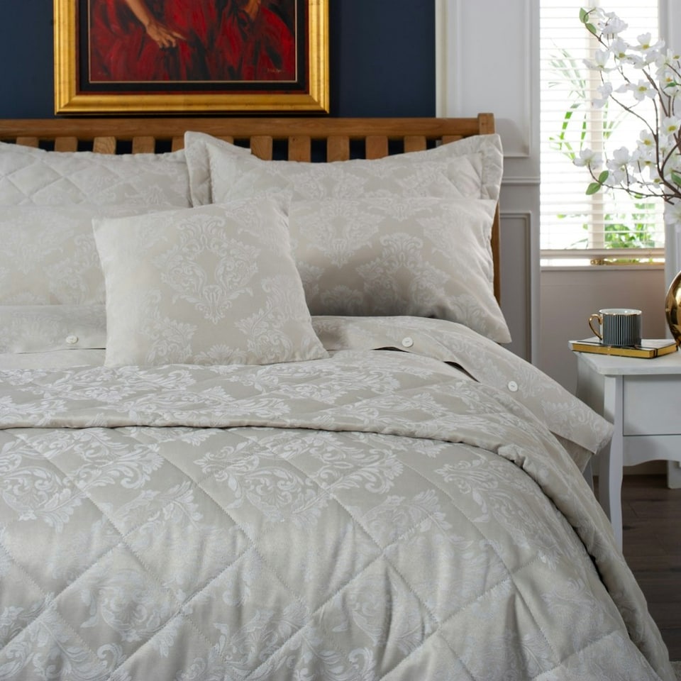 image 1 of Versailles Jacquard Bedding – Luxurious Bedlinen with Delicate Detailing Cream | Natural | Super King