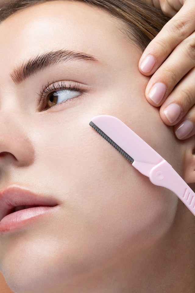 image 1 of Brushworks  Pastel Eyebrow Razors (Pack of 3)