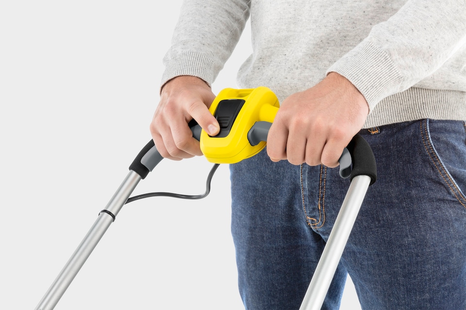 image 1 of Karcher LMO 18-36 Cordless Lawn Mower (Battery Set)