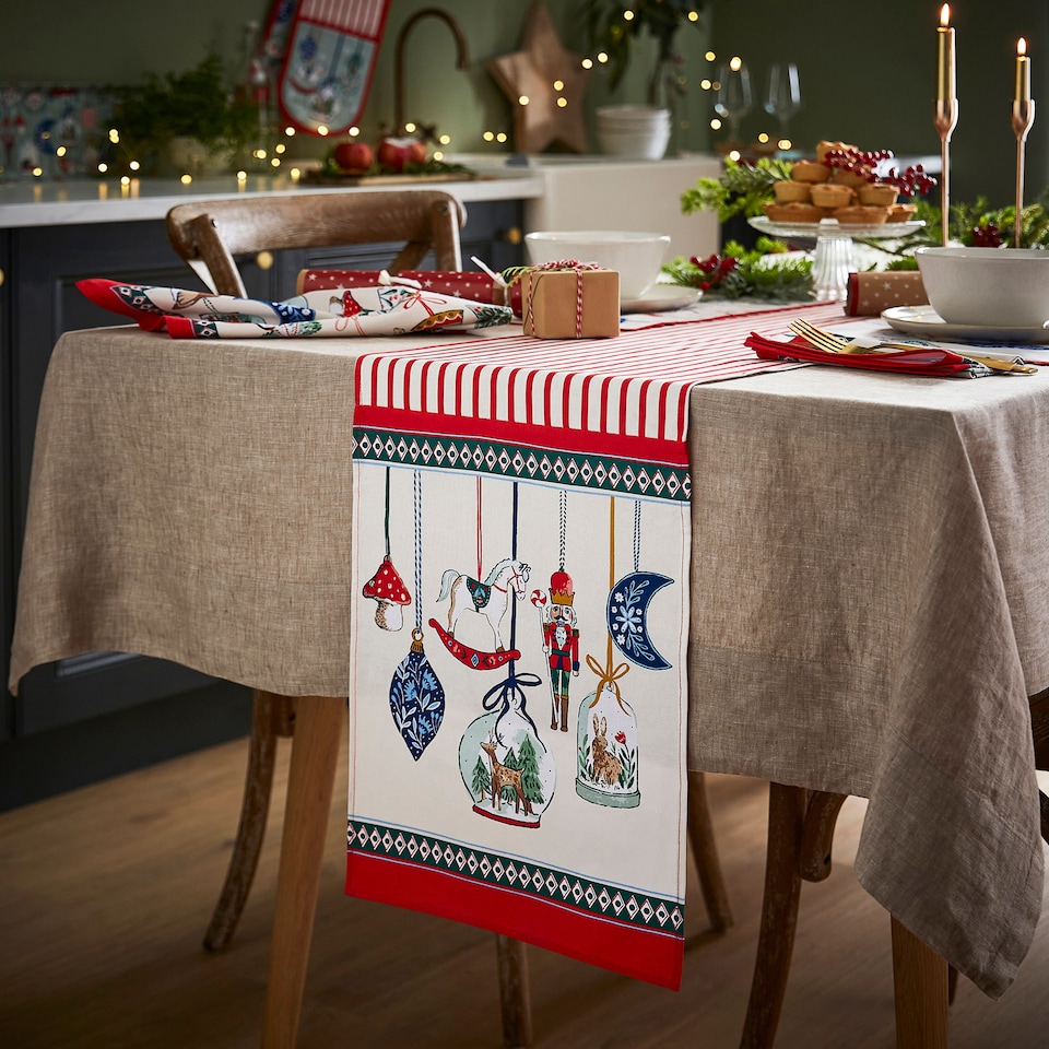 image 1 of Ulster Weavers Christmas Ornaments Napkins - 2 Pack Multi