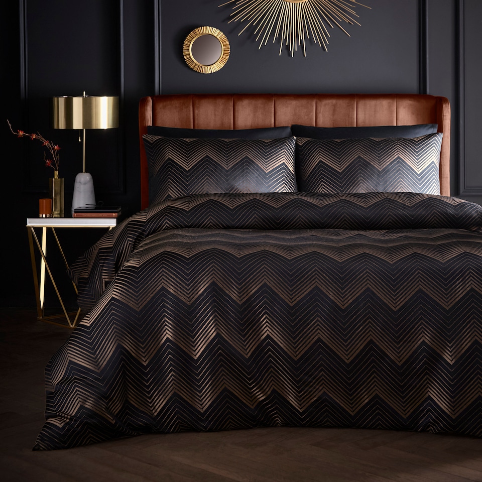 image 1 of Laurence Llewelyn-Bowen Cocktail Duvet Cover Set Black
