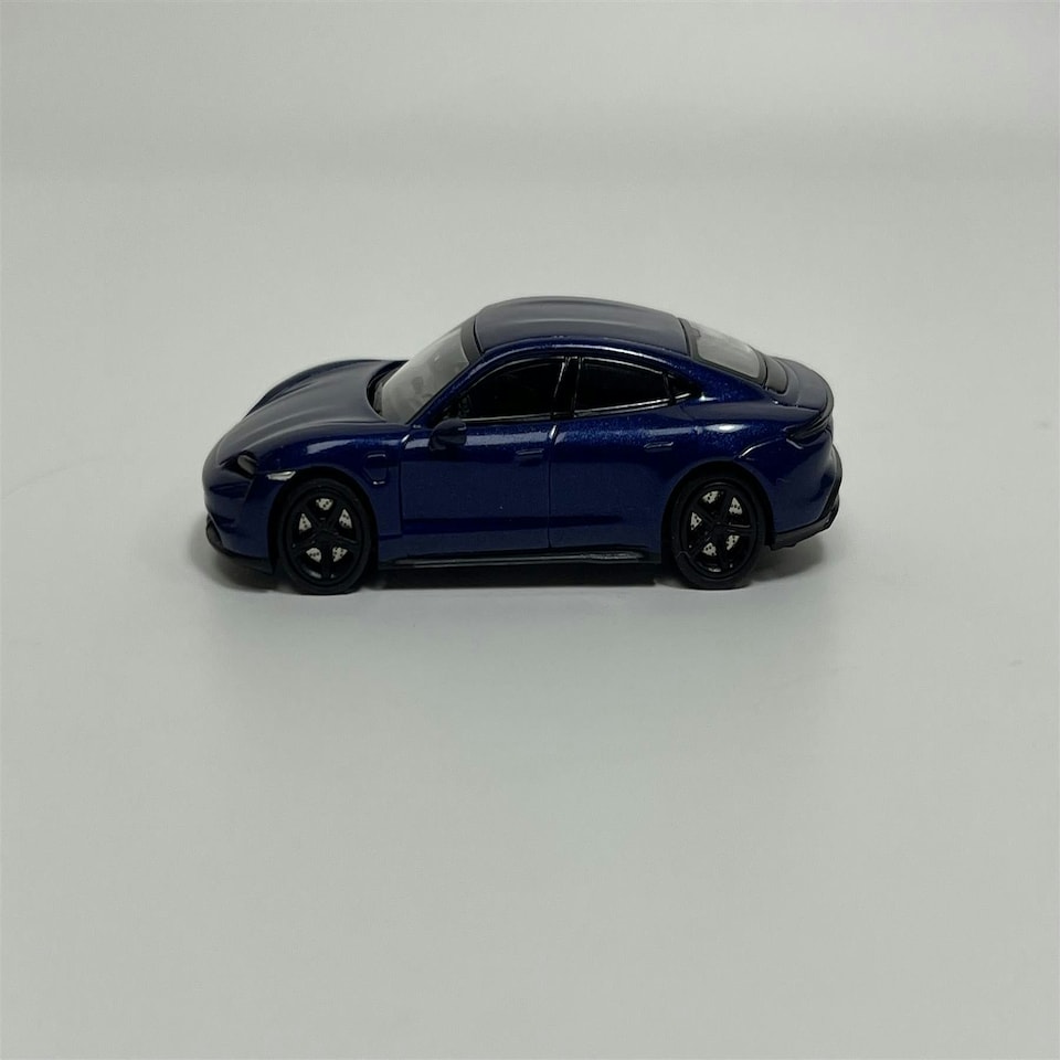 image 1 of Porsche Taycan Turbo S 2019 Dark Blue Metallic 1:87 Minichamps 870068401