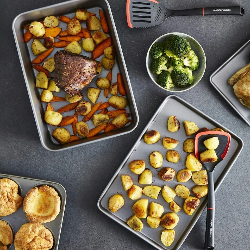 image 1 of Morphy Richards Oven Tray and Roasting Tin Set