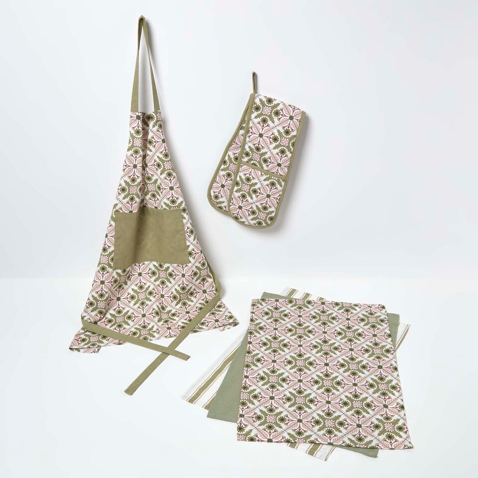 image 1 of Homescapes Green & Pink Retro 100% Cotton Apron