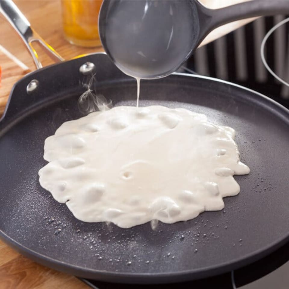 image 1 of Stellar 6000 Hard Anodised Element 30cm Crepe Pan Long Handle