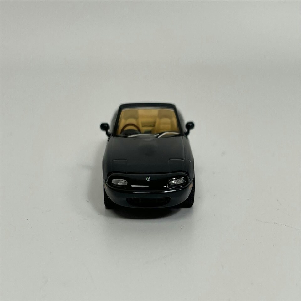 image 1 of Eunos Mazda Roadster V Special RHD Green 1:64 Scale Mini GT MGT00838R