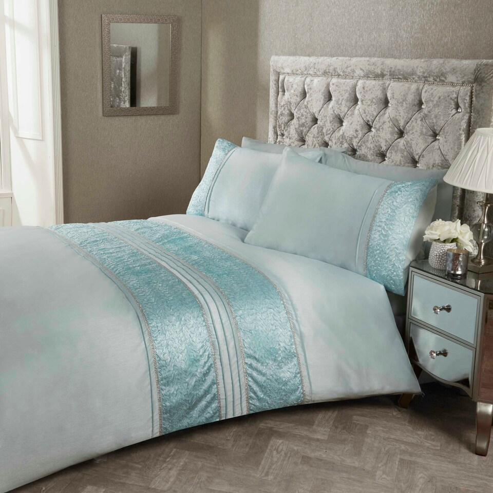 image 1 of Aurora Floral Polycotton Fabric Duvet Cover Set with Pillowcase Gold | Super King