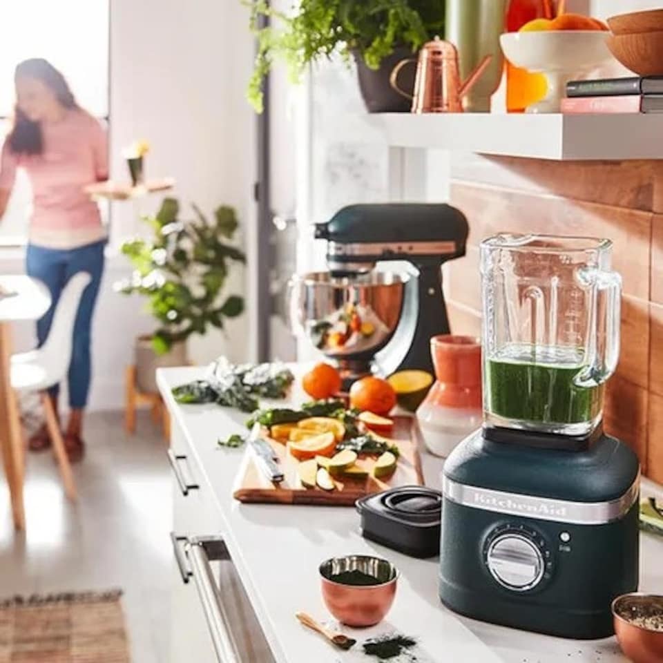 image 1 of KitchenAid Artisan Pebbled Palm K400 Blender